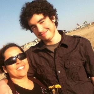 Meet your Posher, Felipe